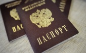 В Крыму началась выдача российских паспортов, заявил Аксенов