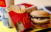 Жириновский требует закрыть McDonald's на всей территории России