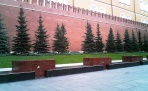 Памятник городам - героям в Александровском саду в Москве