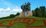 Памятник Защитникам Земли Русской в Москве