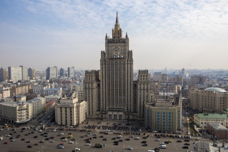 Сталинская высотка - Здание МИД РФ на Смоленской площади в Москве