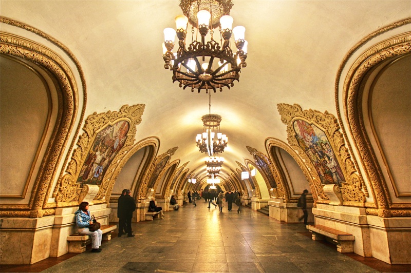 Станция метро Киевская в Москве